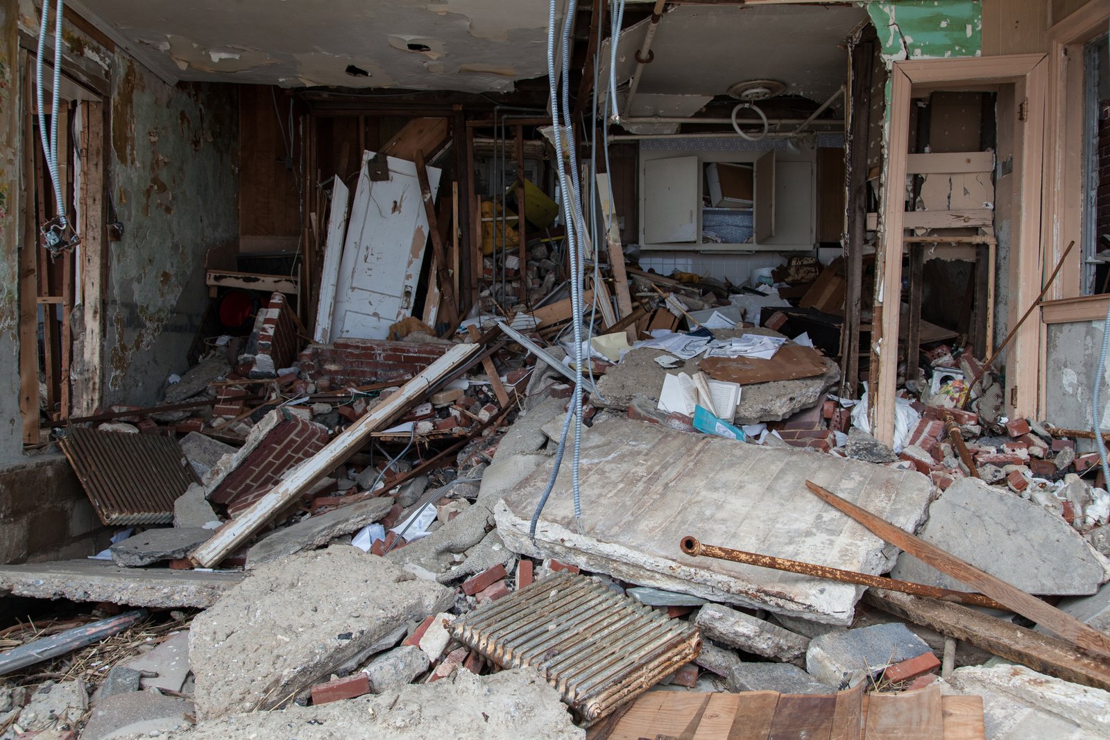 art-of-sandy-mo-seagate 2-22.jpg